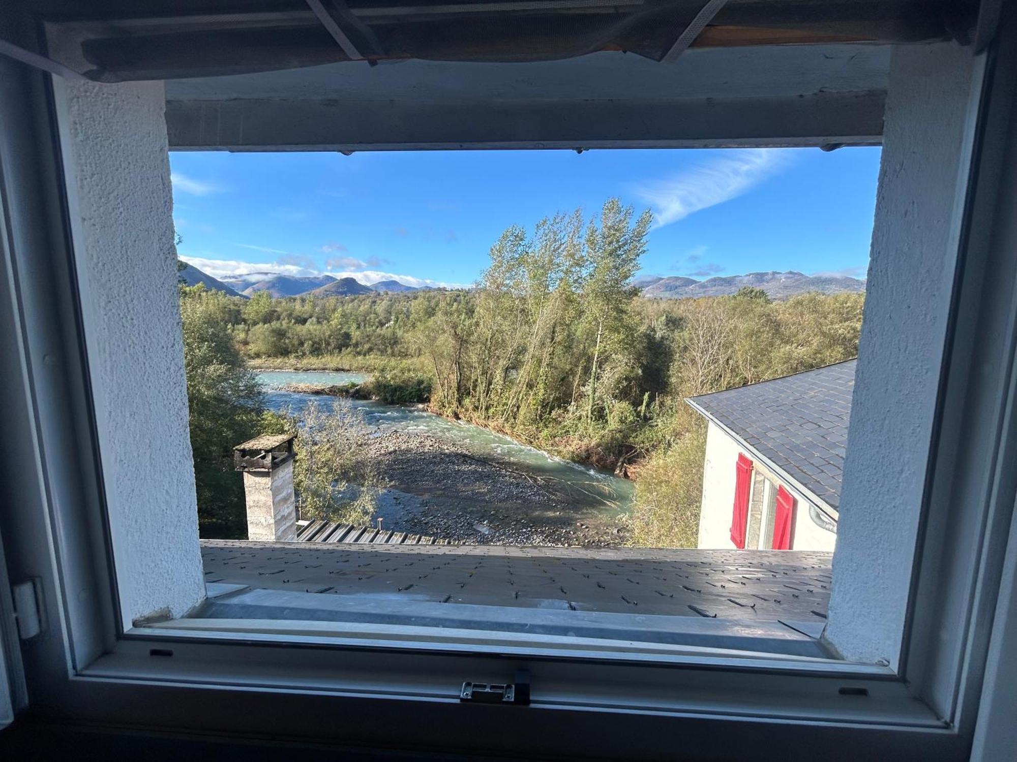 La Cheminee - Chambres D'Hotes Avec Bar-Restaurant Tardets-Sorholus Eksteriør billede