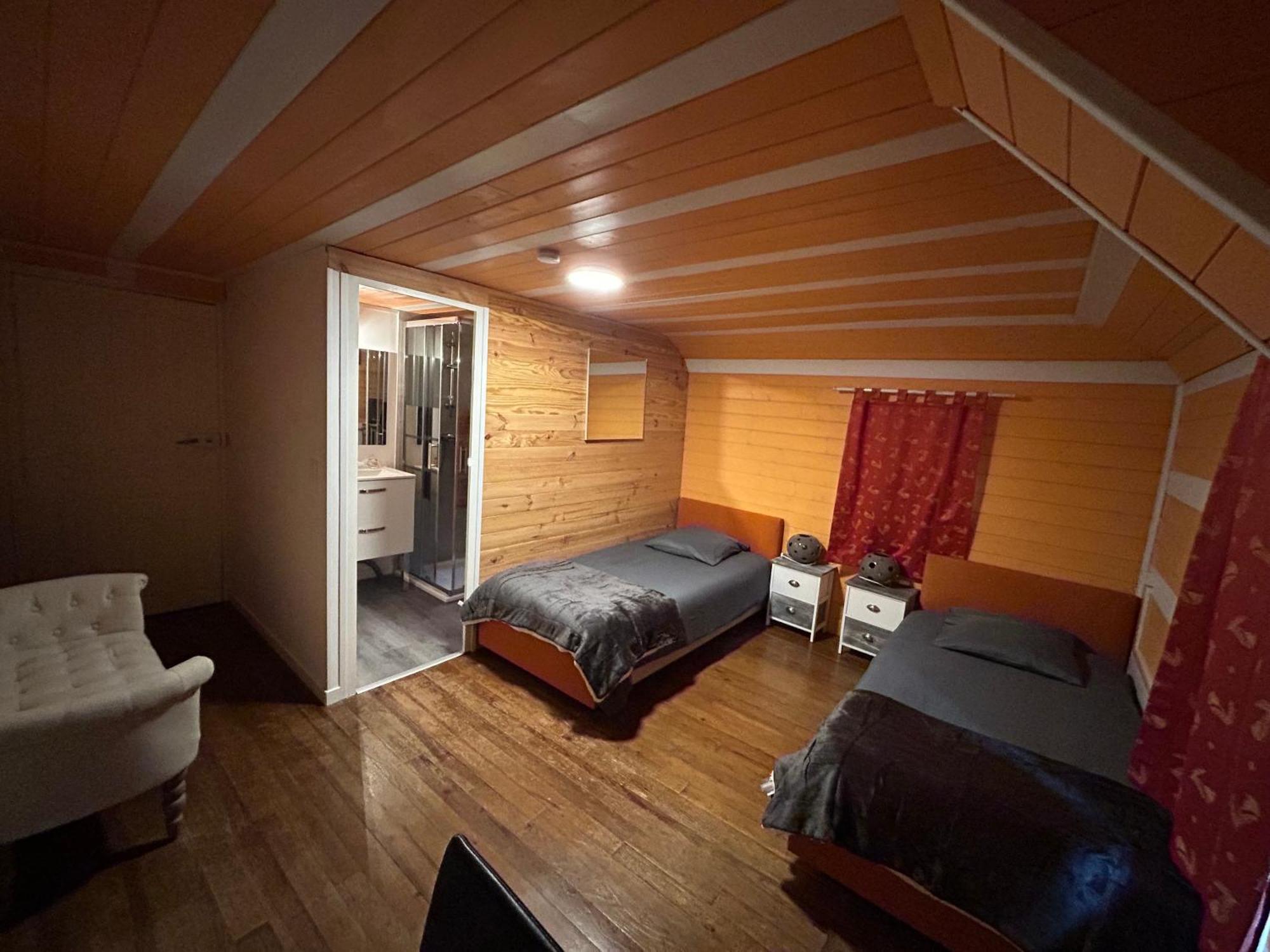 La Cheminee - Chambres D'Hotes Avec Bar-Restaurant Tardets-Sorholus Eksteriør billede