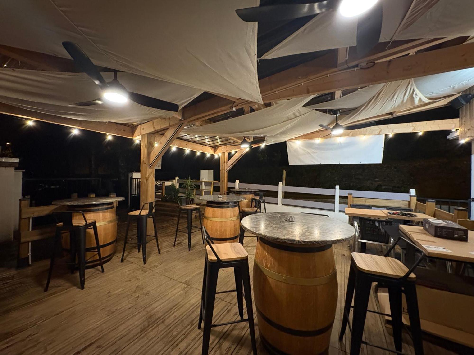 La Cheminee - Chambres D'Hotes Avec Bar-Restaurant Tardets-Sorholus Eksteriør billede